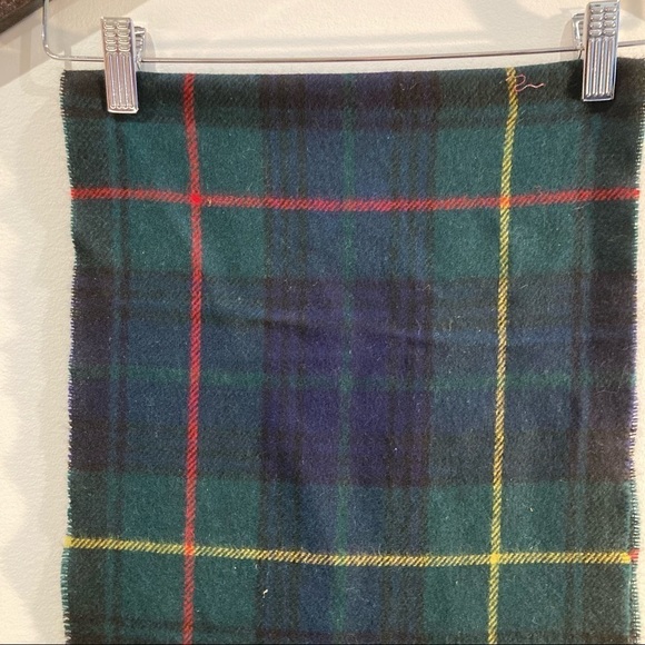 EATON Vintage Scarf Pure New Wool Made  in Scotland - Picture 2 of 3